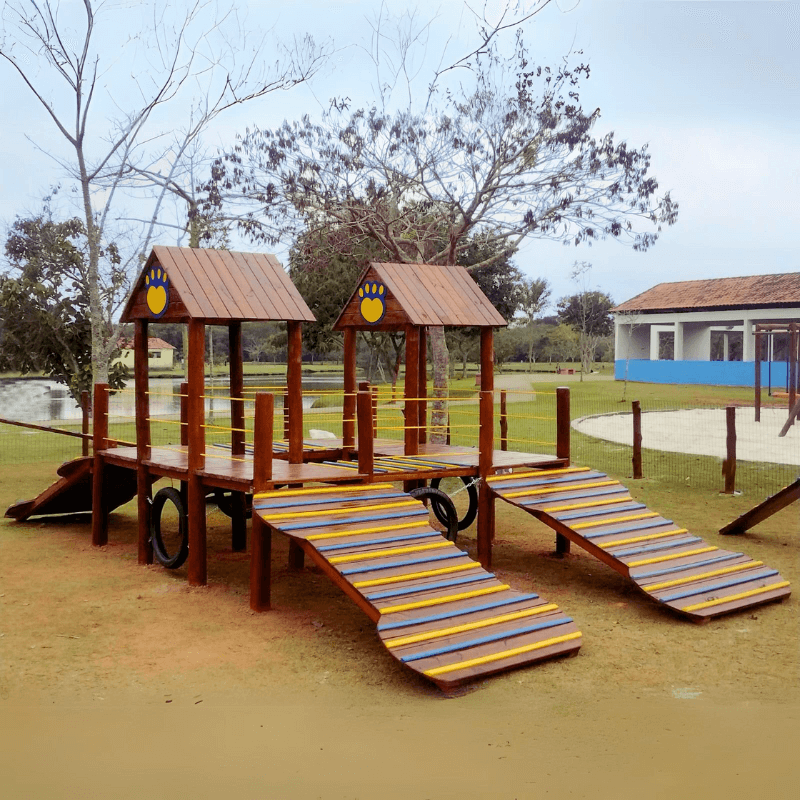 playground para criança e pet